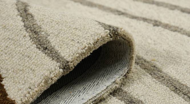 Glencoe Carpet (183 x 122 cm  (72" x 48") Carpet Size, Khaki) by Urban Ladder - Front View Design 1 - 718185