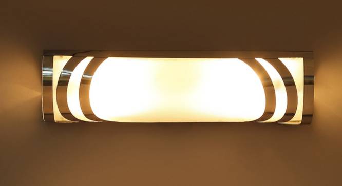 Silver Glass Bath Light NTU-141 (Chrome) by Urban Ladder - Design 1 Side View - 725537