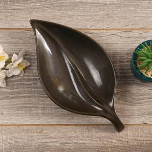 Serving Platter Design Leaf Structure Coffee Brown Ceramic Platter (Brown)