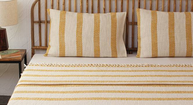 Shivalik Cotton Bedcover Yellow (Yellow, Double Size) by Urban Ladder - Front View Design 1 - 733656