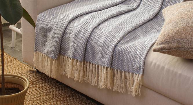 Vindhya Cotton Throw Light Blue (Blue) by Urban Ladder - Front View Design 1 - 733727