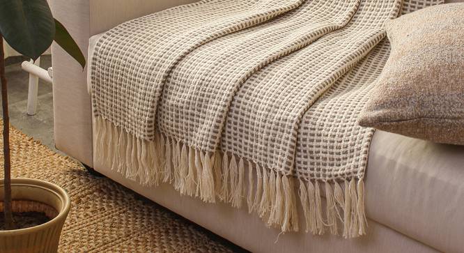 Girnar Cotton Throw Grey (Grey) by Urban Ladder - Front View Design 1 - 733733