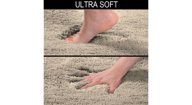 Bathmat 2500 GSM Microfiber Anti Skid Slip Water Absorbent Machine Washable and Quick Dry Vages   Mats for Bathroom, Kitchen, Entrance-beige (Beige) by Urban Ladder - Design 1 Side View - 752195
