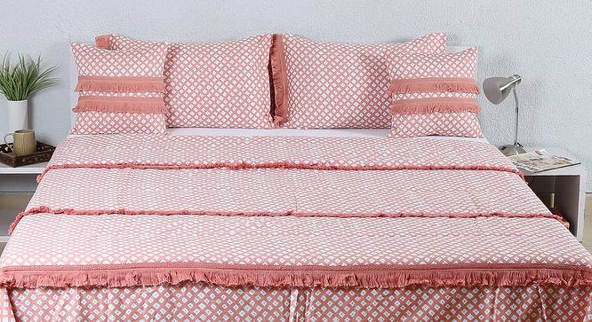 Leheriya Bedcover (Pink, Double Size) by Urban Ladder - Front View Design 1 - 779287