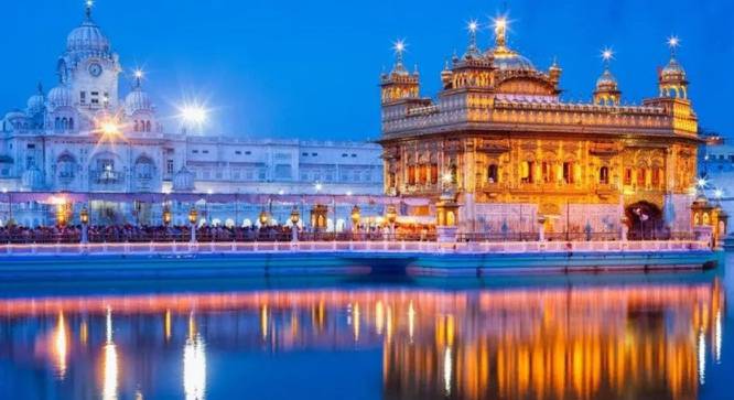 Golden Temple Painting - Day View - 24 x 16 inch (multi-color) by Urban Ladder - Design 1 Side View - 799499
