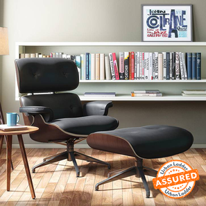 Ul Exclusive In Patna Design 1956 Lounge Chair in Black Leatherette