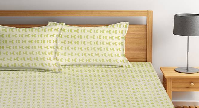 Double Bedsheet-KLBS-2155-OliveGreen (Green, Queen Size) by Urban Ladder - Design 1 Side View - 857488