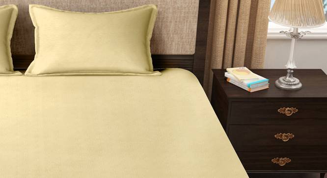 Double Bedsheet-KLBS-2125-Yellow (Yellow, Queen Size) by Urban Ladder - Design 1 Side View - 857866
