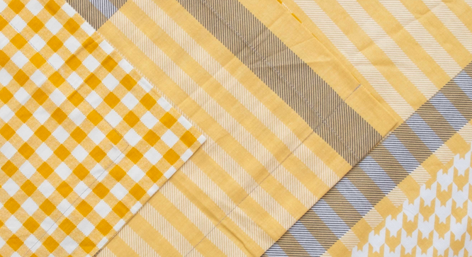Fonteyn Orange  Fabric   Bedsheet (Yellow, Double Size) by Urban Ladder - Ground View Design 1 - 897188