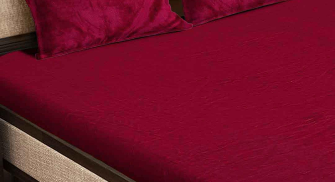 Vermont   Red Solid Woolen Fitted Double Bed Sheet with 2 Pillow Covers (Light Pink, King Size) by Urban Ladder - - 