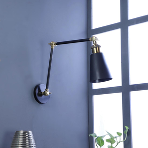 Morden Black Metal Wall Light by SS Lightings