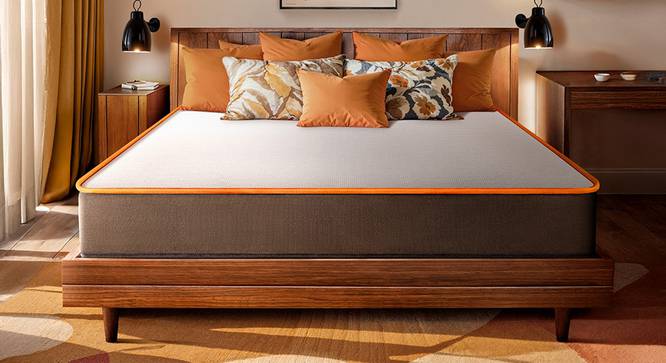 Original Orthopedic 3-Layered Medium Firm King Size Memory Foam Mattress (King Mattress Type, 5 in Mattress Thickness (in Inches), 72 x 72 in Mattress Size) by Urban Ladder - - 