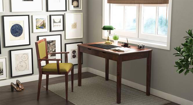 Urban ladder outlet table study